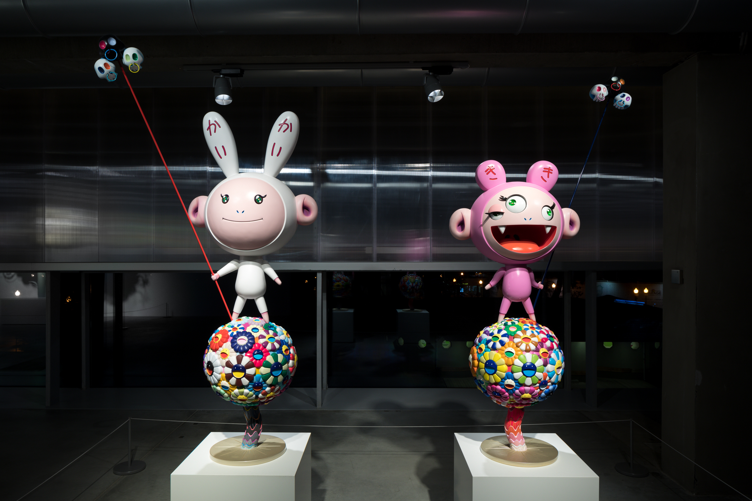 murakami sculptures