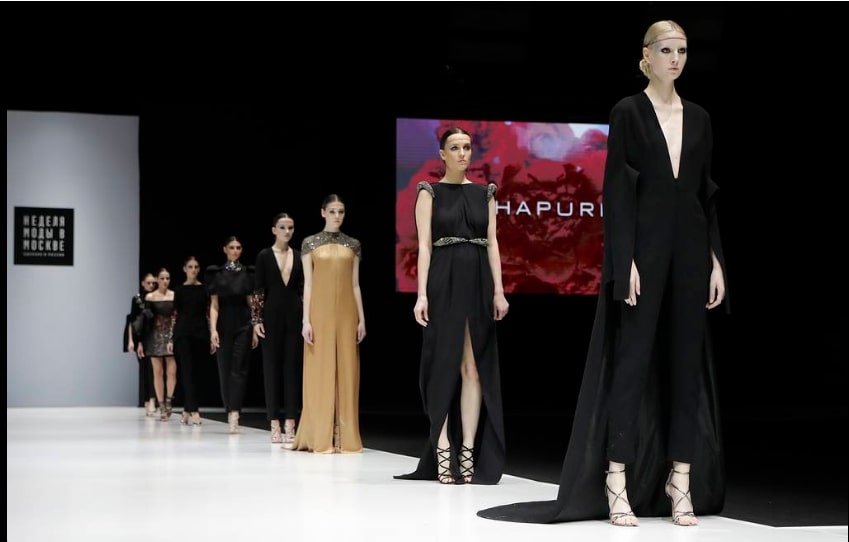 The best of Russian fashion from Moscow fashion week A/W 2019-2020 15 moscow fashion week 2019 04 09 в 18.45.56